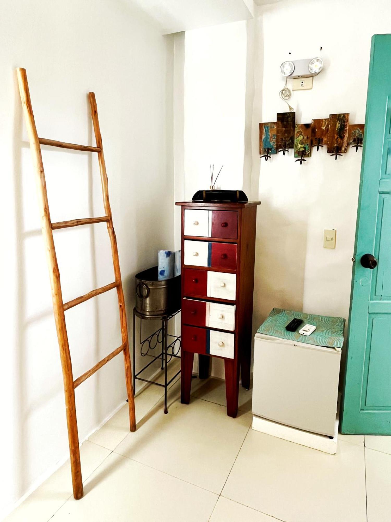 ลูการ์ โบนิโต้ โฮเต็ล Hotel Balabag  ภายนอก รูปภาพ