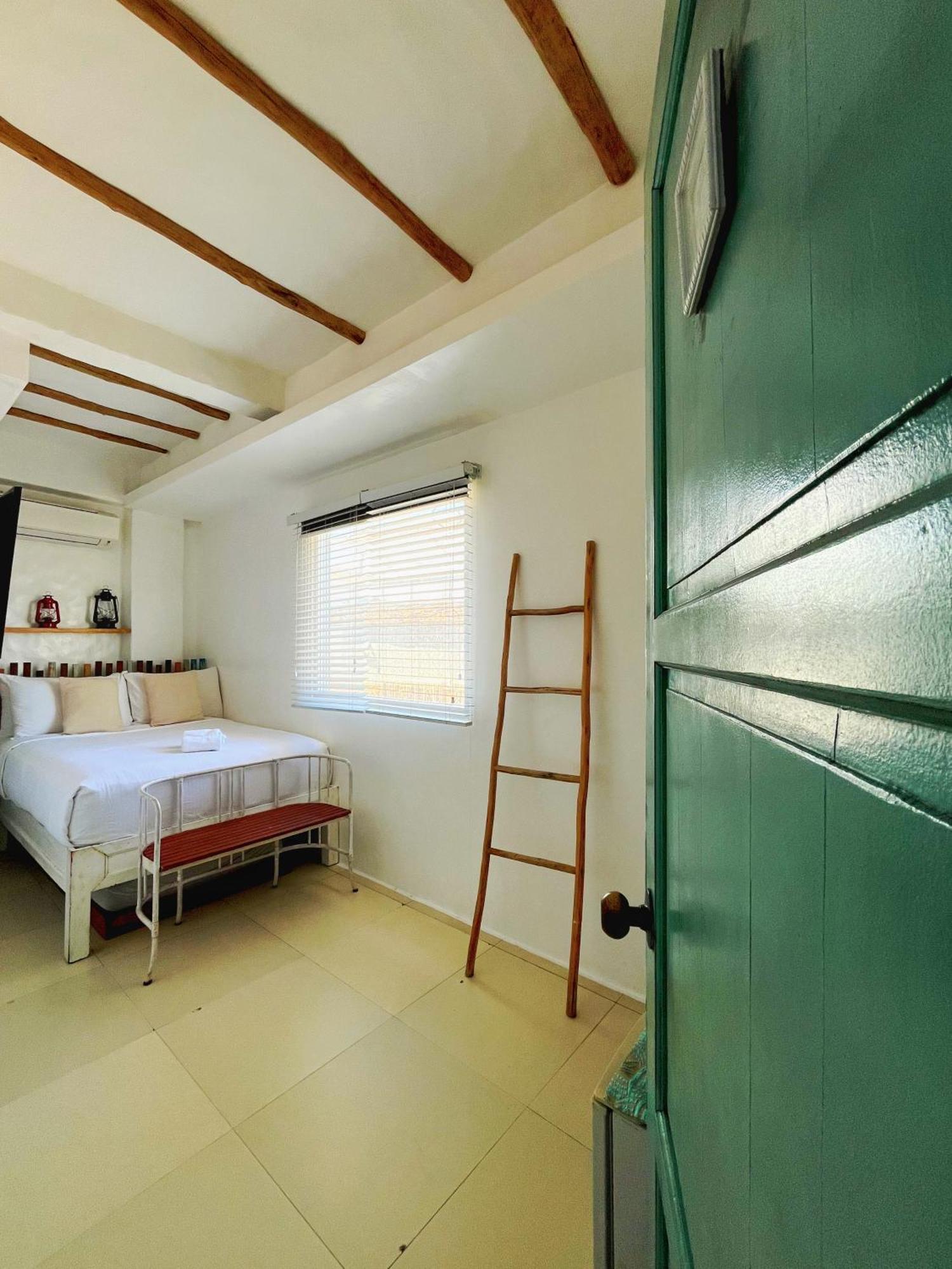 ลูการ์ โบนิโต้ โฮเต็ล Hotel Balabag  ภายนอก รูปภาพ