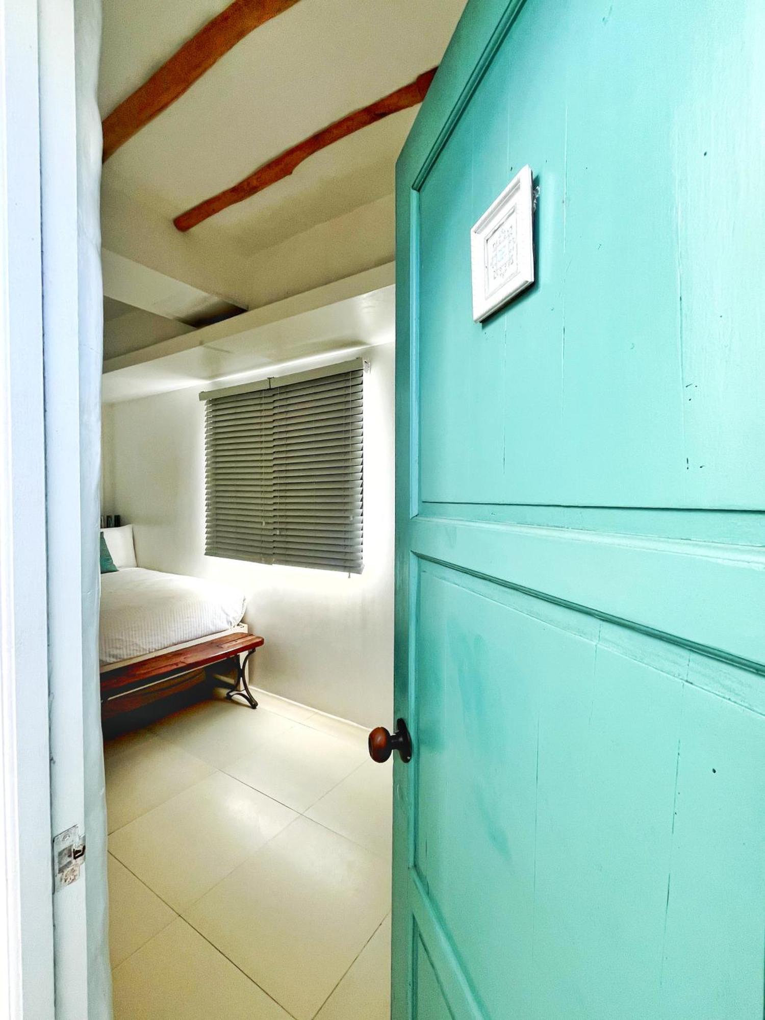 ลูการ์ โบนิโต้ โฮเต็ล Hotel Balabag  ภายนอก รูปภาพ