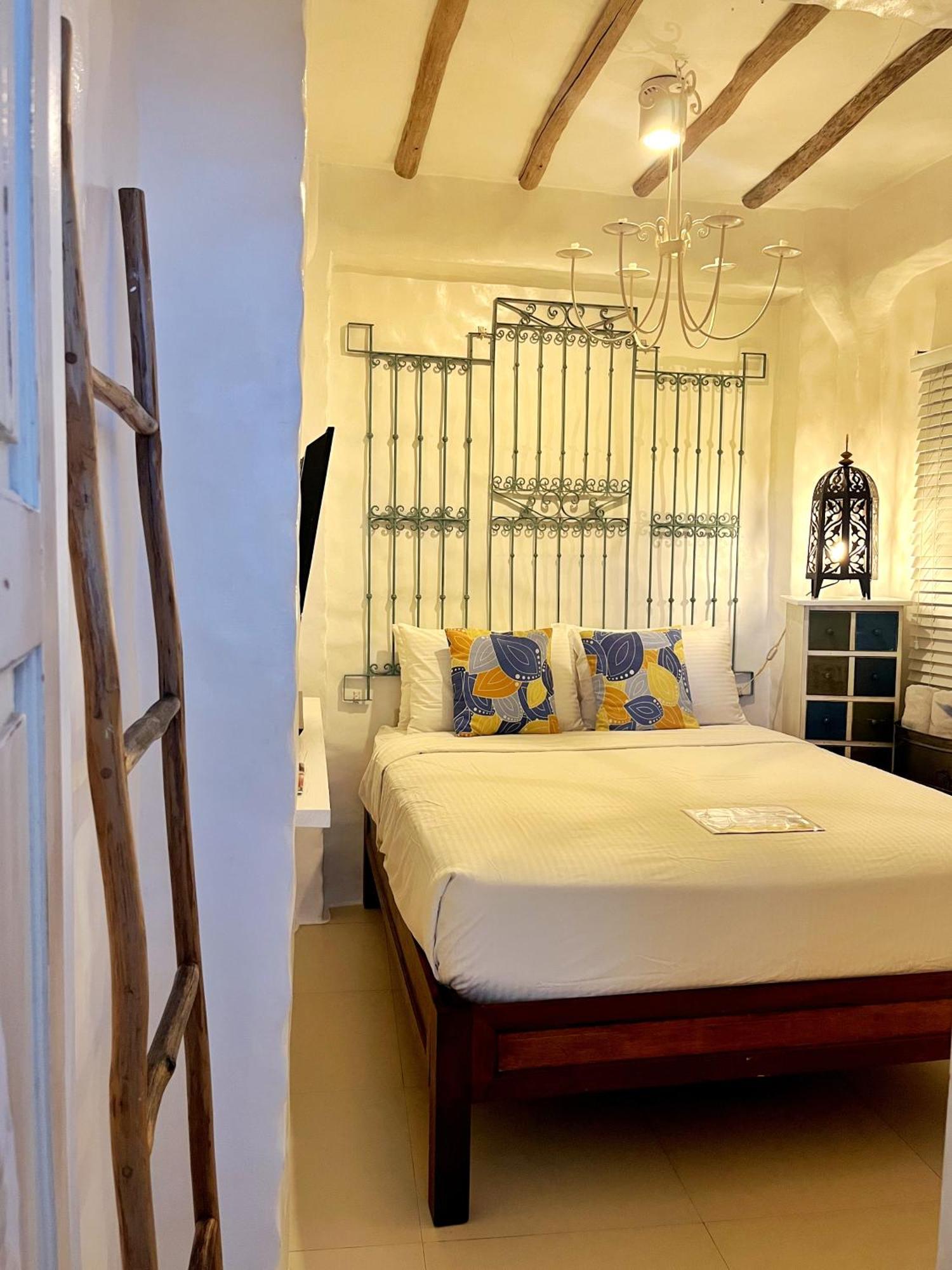 ลูการ์ โบนิโต้ โฮเต็ล Hotel Balabag  ภายนอก รูปภาพ