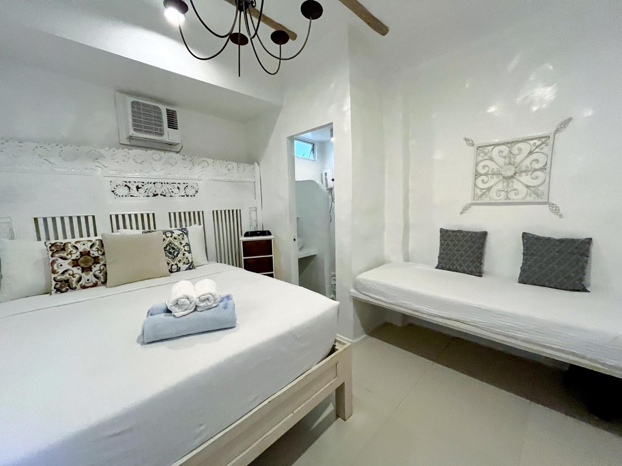 ลูการ์ โบนิโต้ โฮเต็ล Hotel Balabag  ภายนอก รูปภาพ